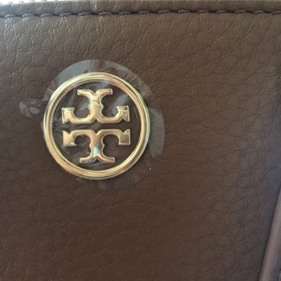 Tory Burch Crossbody Bag - Picture 4 of 7
